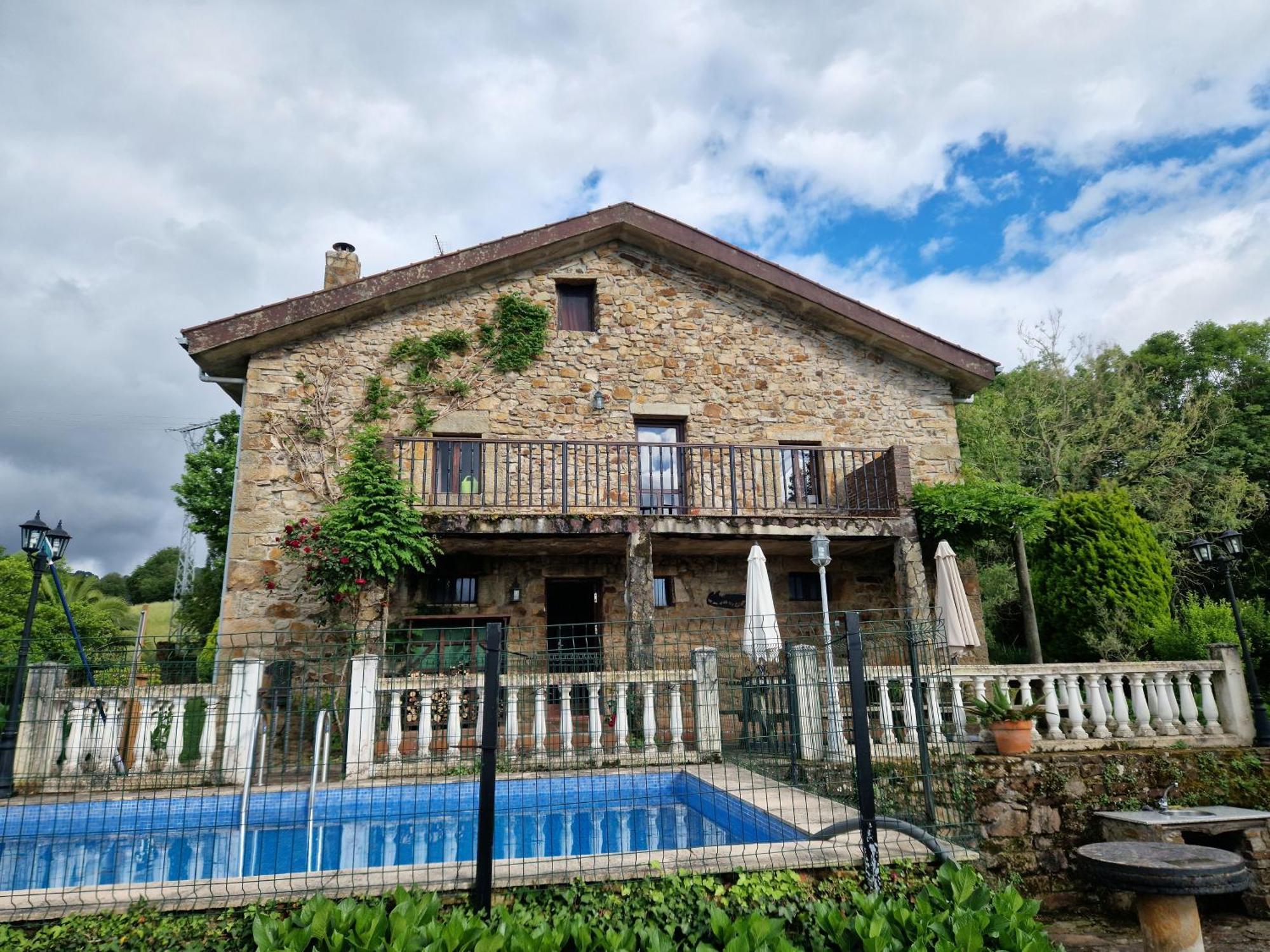 Casa Bezales En Ampuero Cantabria المظهر الخارجي الصورة