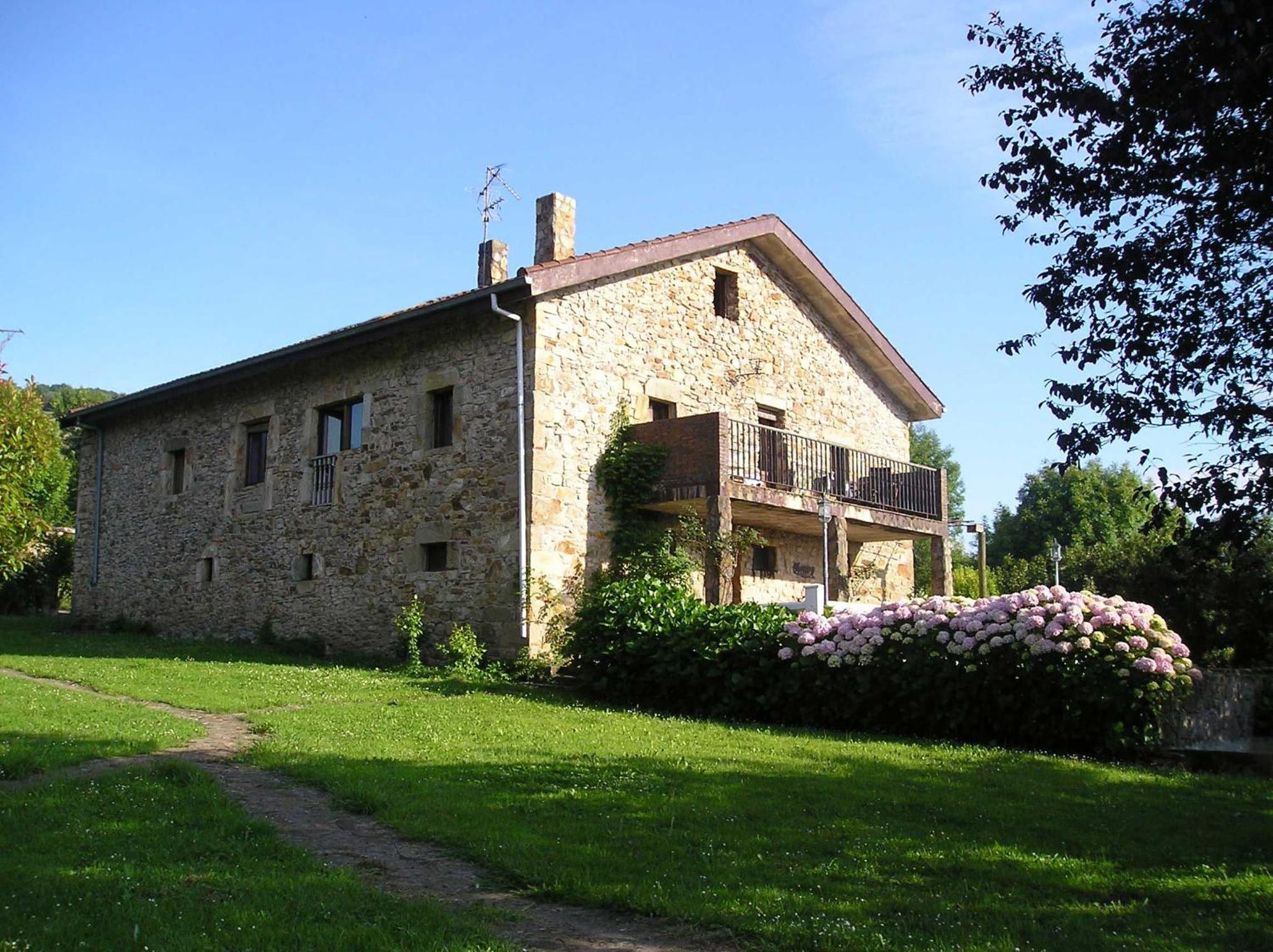 Casa Bezales En Ampuero Cantabria المظهر الخارجي الصورة
